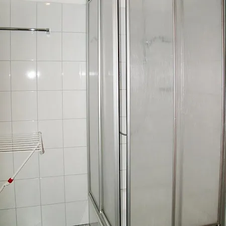 아파트 Dworak 115w
